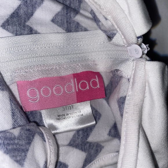 Girls Dress and Overall Shorts Bundle - Picture 6 of 6